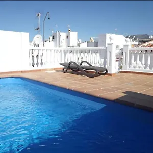  Apartment Flores
