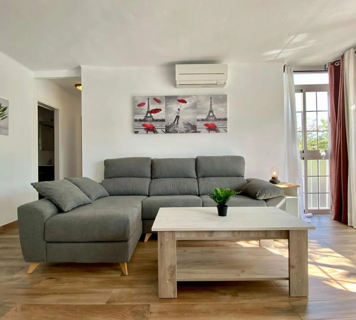 Shr042 Centrico Apartamento De Tres Habitaciones Nerja Appartamento